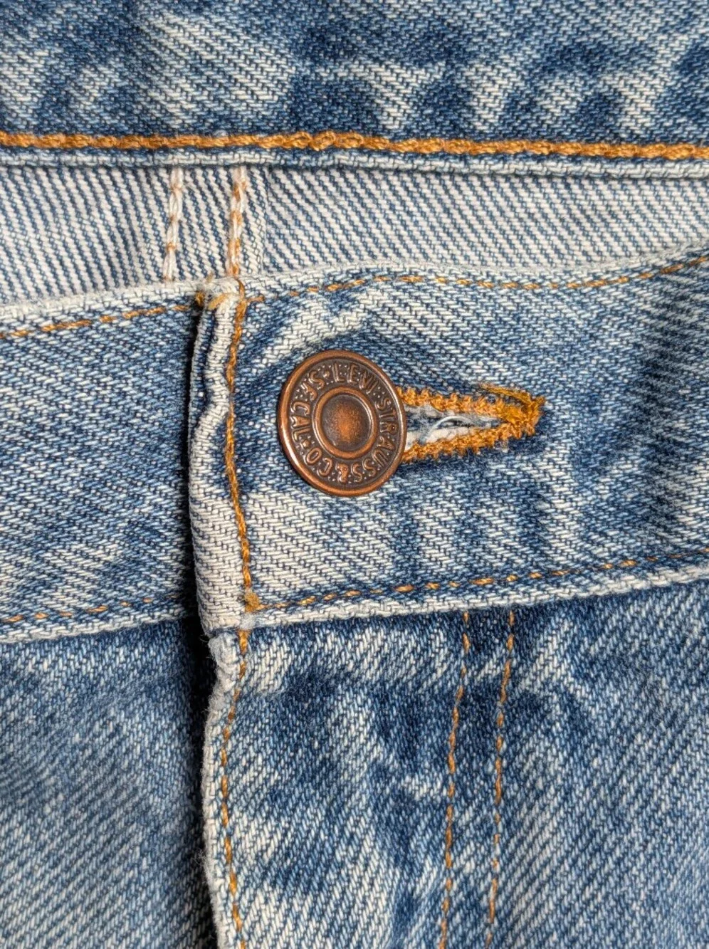 RARE VTG  Men's Jeans  Levi 540 2002 MADE IN USA